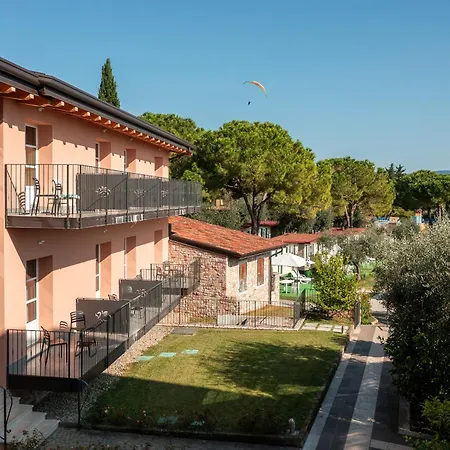 Regina Del Garda Hotel Toscolano-Maderno